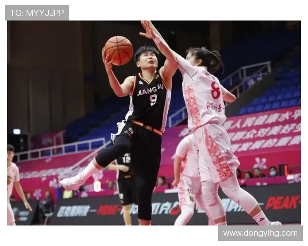 杭州羽毛球队在邀请赛中以68分稳居积分榜首位展现强劲实力